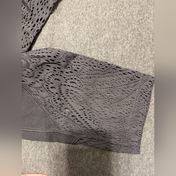 PINK Victoria's Secret Sport Highwaisted Leggings (Size M) - in Charcoal - Picture 5 of 5